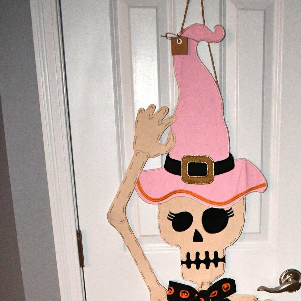 Mud Pie Halloween Collection Girl Skeleton Door Hanger Decor #40060130G NWT Deta